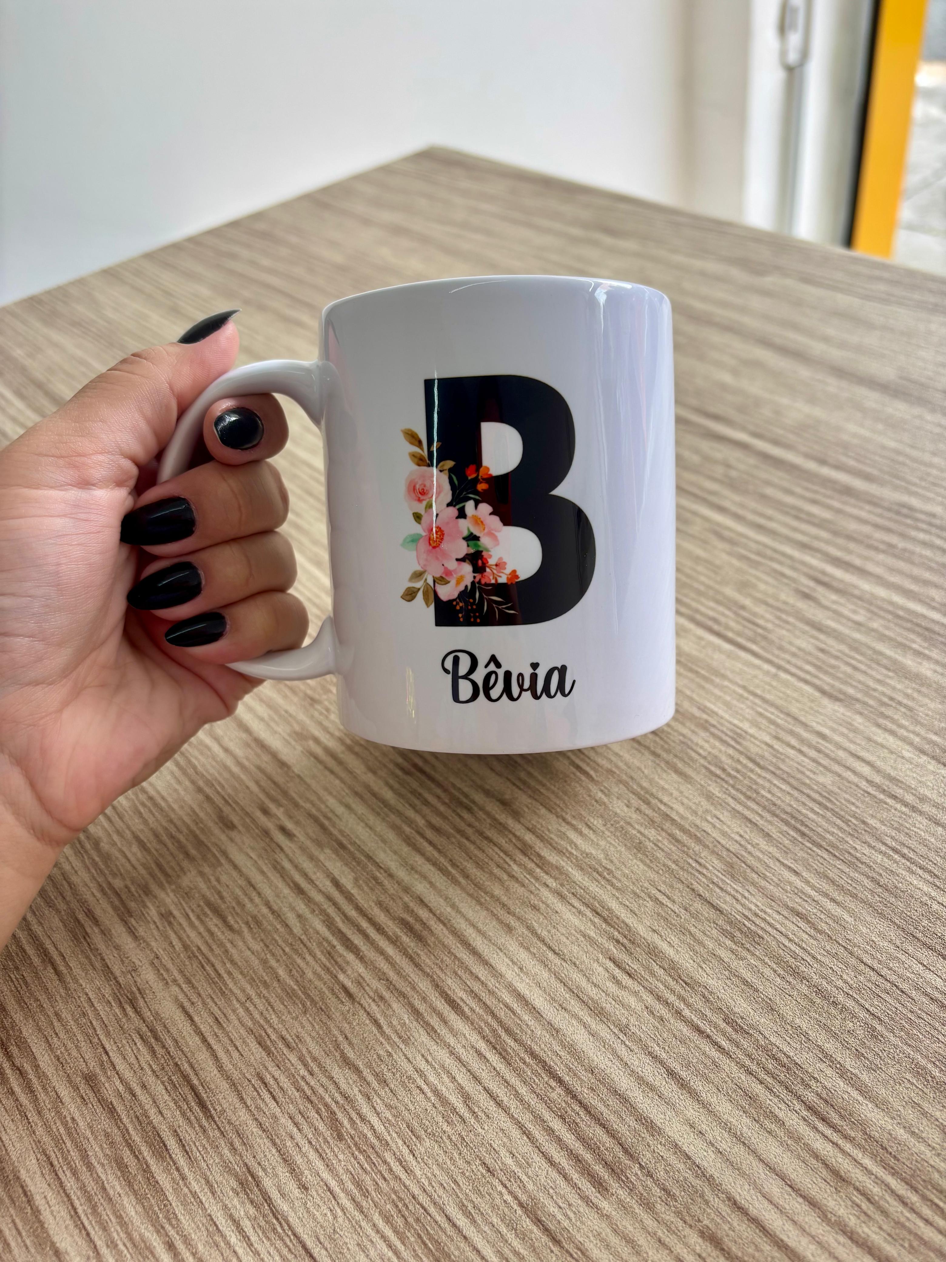 Caneca personalizada produzida pela Viva Press